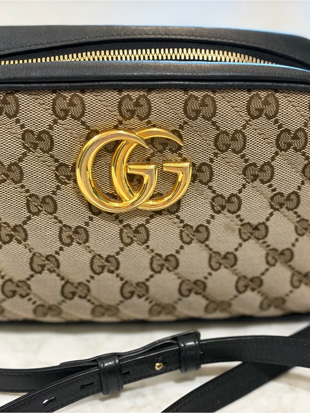 Gucci Beige Brown GG Supreme Crossbody Bag with Gold Hardware - Picture 7 of 11